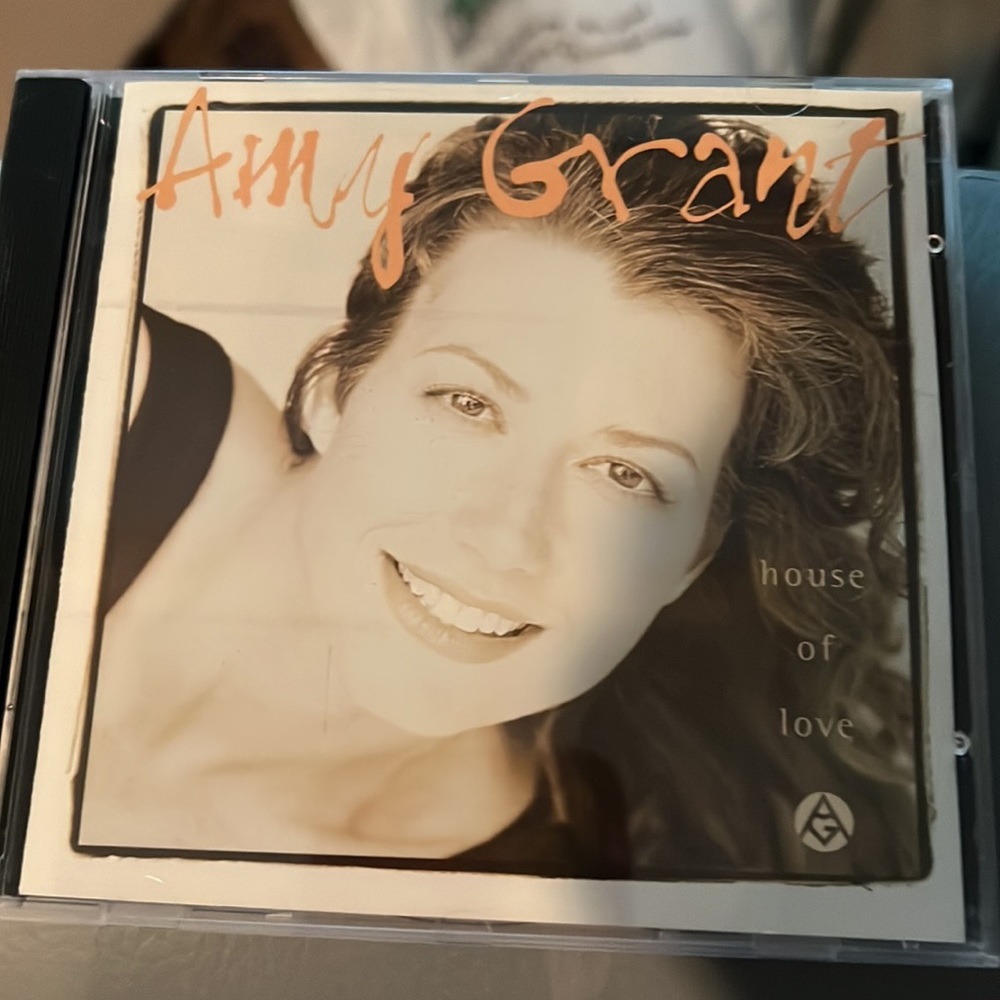 - 🎉5 for $15 🎉 AMY GRANT HOUSE OF LOVE CD